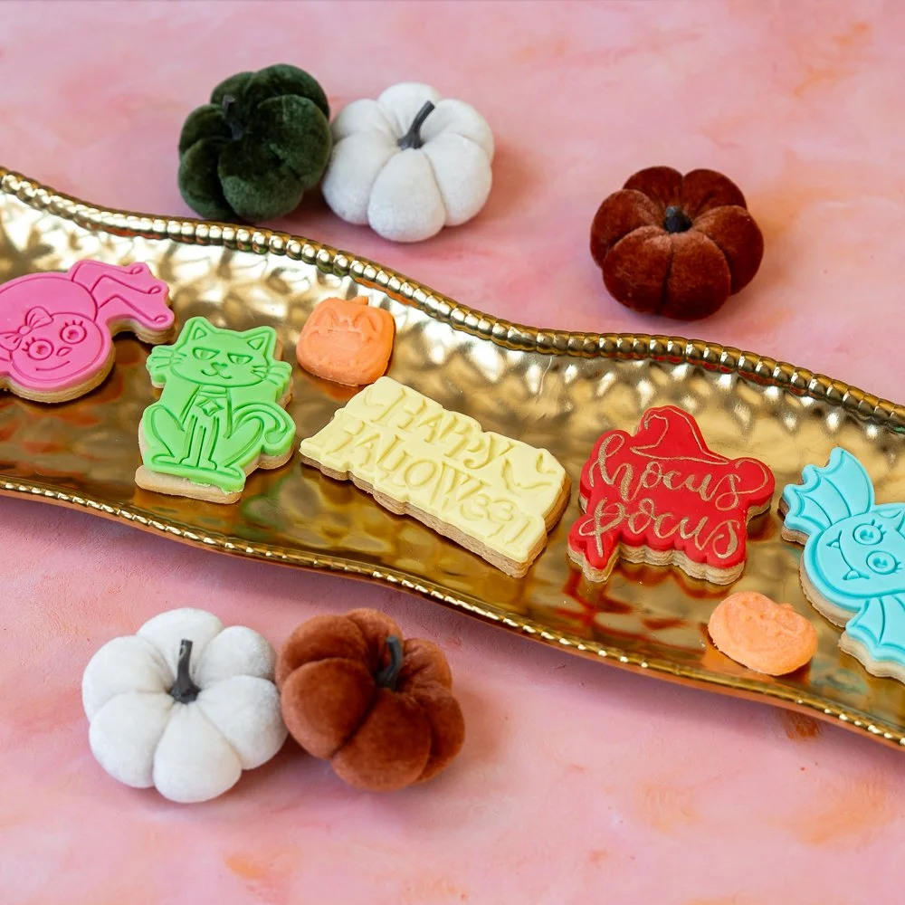 simply-cbmf-halloween-biscuits-04-003-sq.jpg