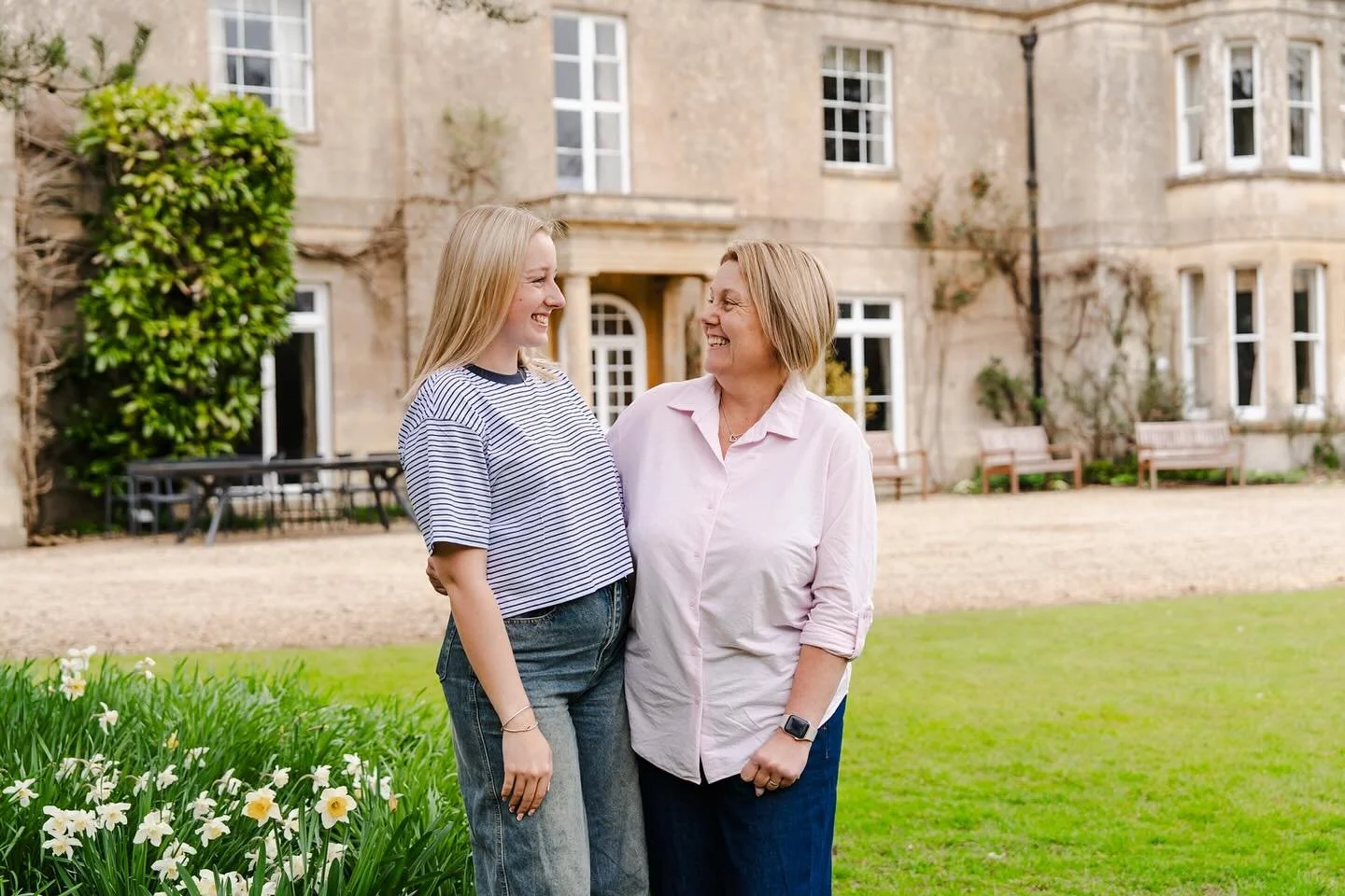 Thank you for bearing with us ❤️✨💫

It&rsquo;s been another year full of unexpected appointments, surgeries, and all the little complications that come with them ☺️

Between it all, we&rsquo;ve had back-to-back weddings and have finally slowed down 