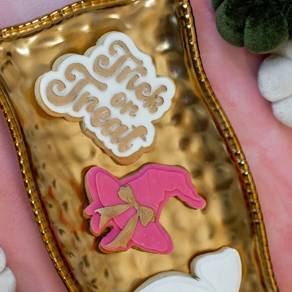simply-cbmf-halloween-biscuits-03-003-sq.jpg