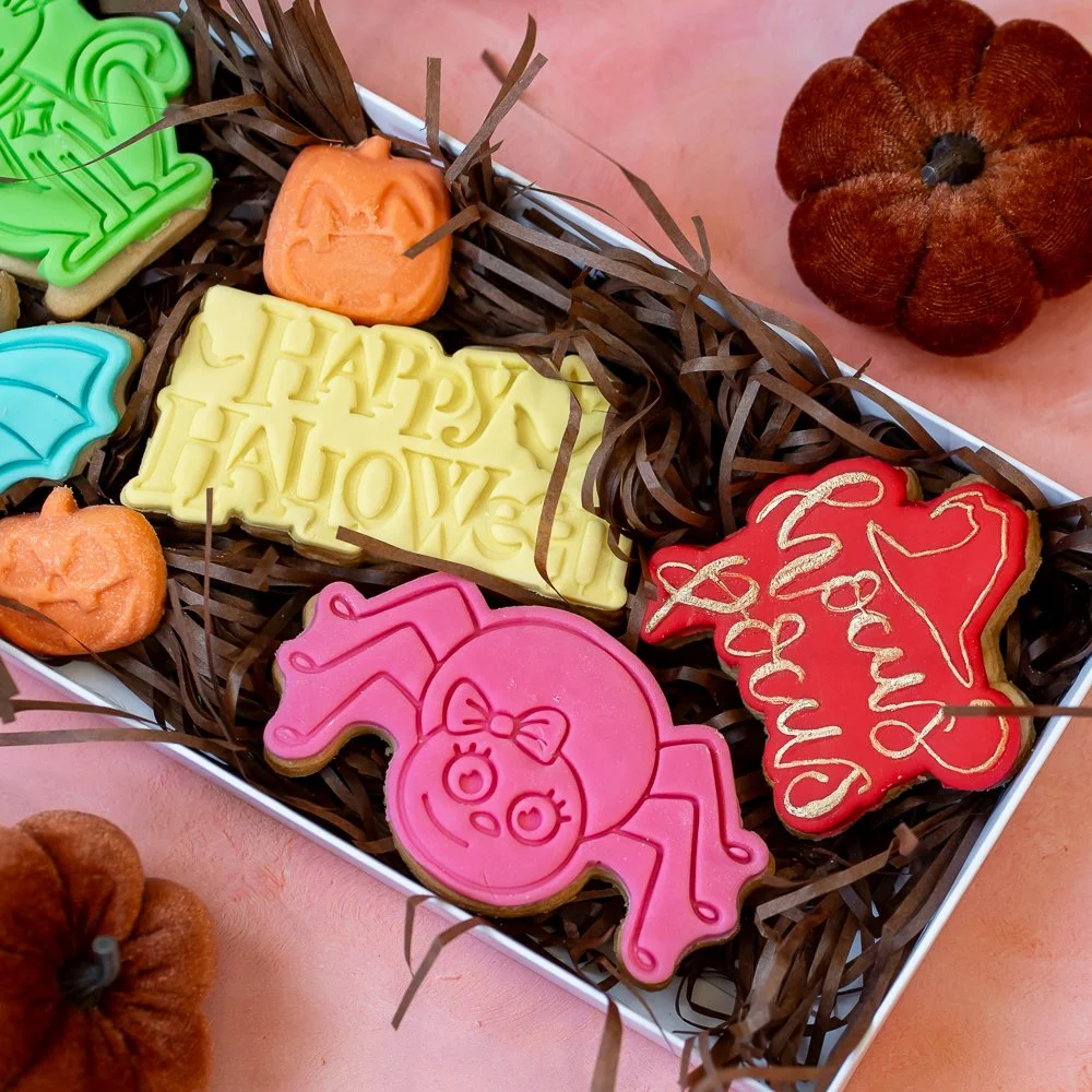 simply-cbmf-halloween-biscuits-04-002-sq.jpg