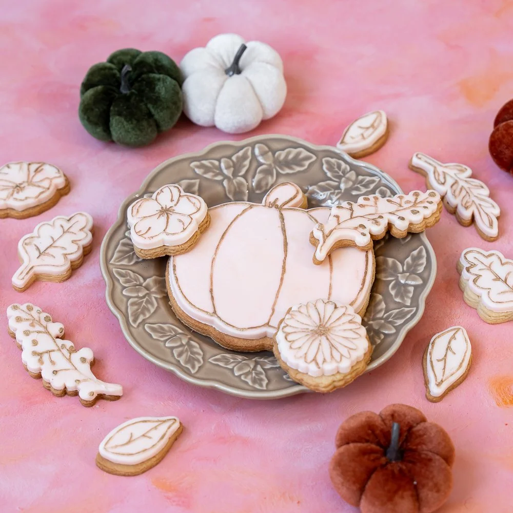 simply-cbmf-halloween-biscuits-05-001-sq.jpg
