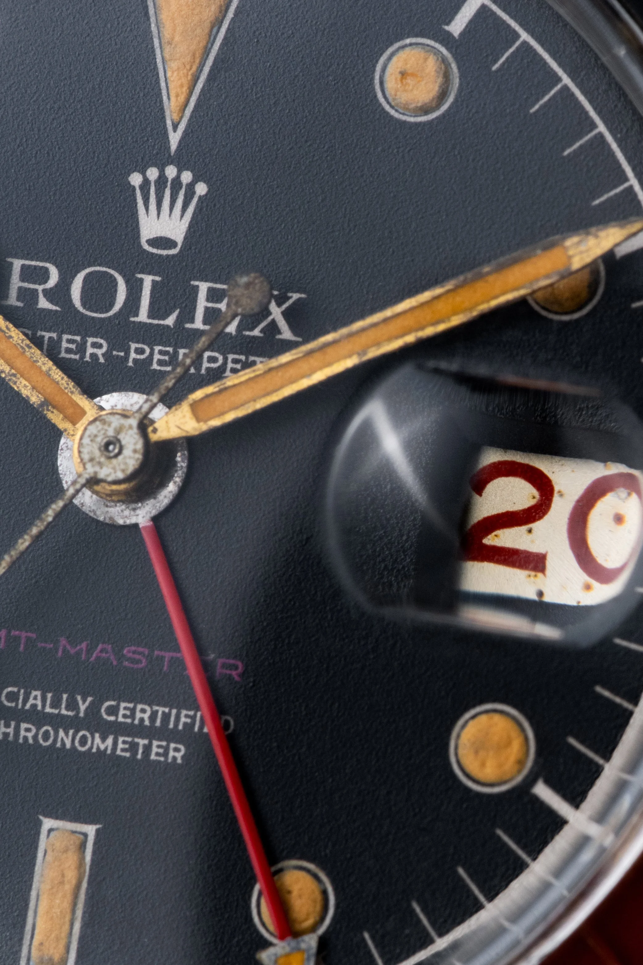 DIAL+DETAIL_3.jpg