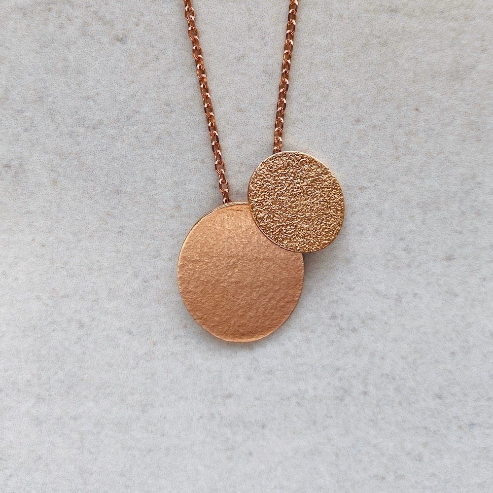 rose gold plated chain with two textured oval discs