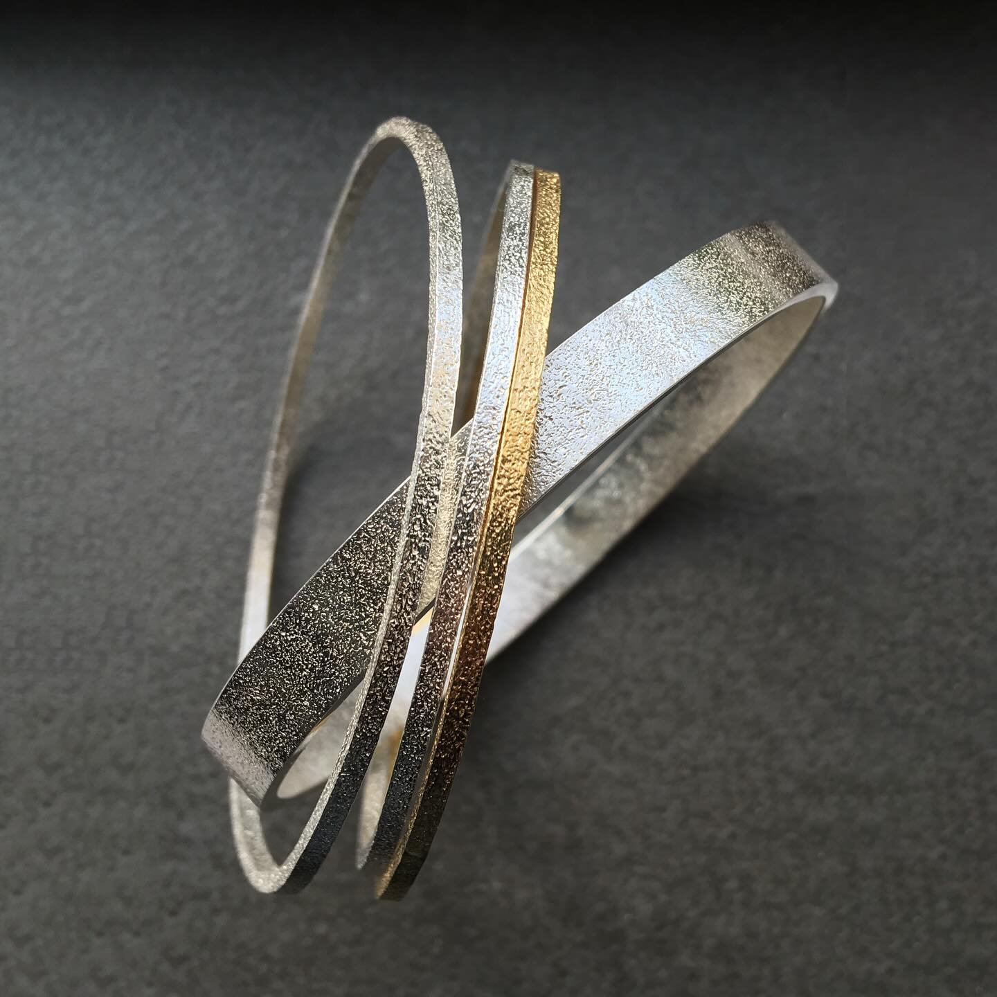 #findamakerweek @find.amaker 
Where to find me&hellip;
Aside from my online shop I&rsquo;ve got some great stockists spread across the UK and currently open to finding more. You can find a selection of my work at&hellip;
@shjewelleryedinburgh in Edin