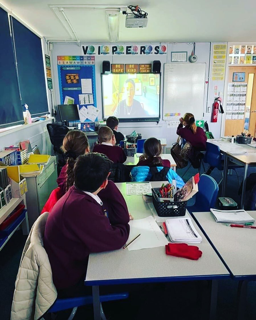 Skipsea Class 3 had a special virtual visit this week from the award winning author Aoife Dooley. 

Aoife&rsquo;s latest graphic novel &ldquo;Frankie&rsquo;s world&rdquo; is proving very popular at the moment and it was fascinating to ask her about t