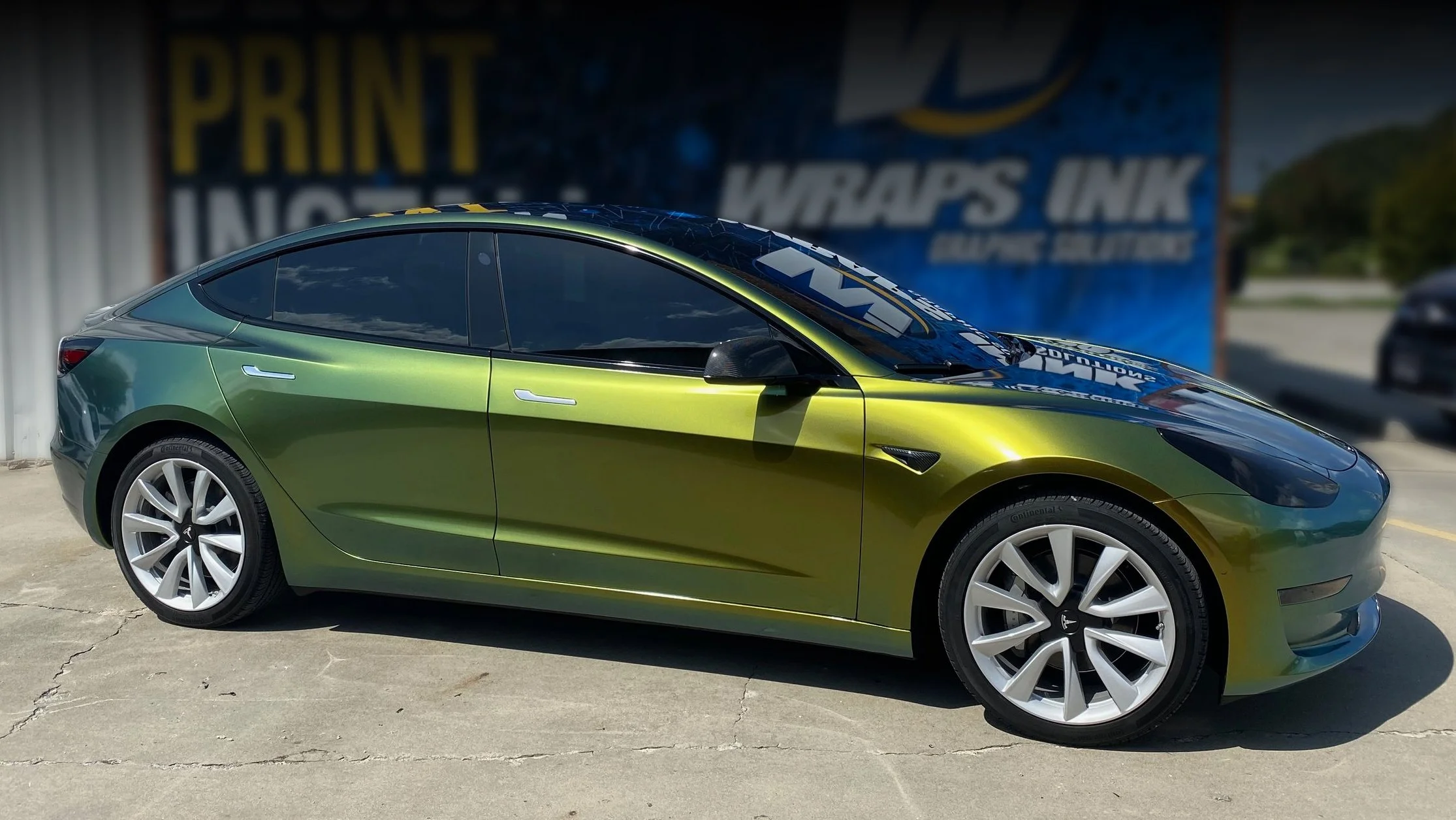 Tesla Model 3 Car Wrap