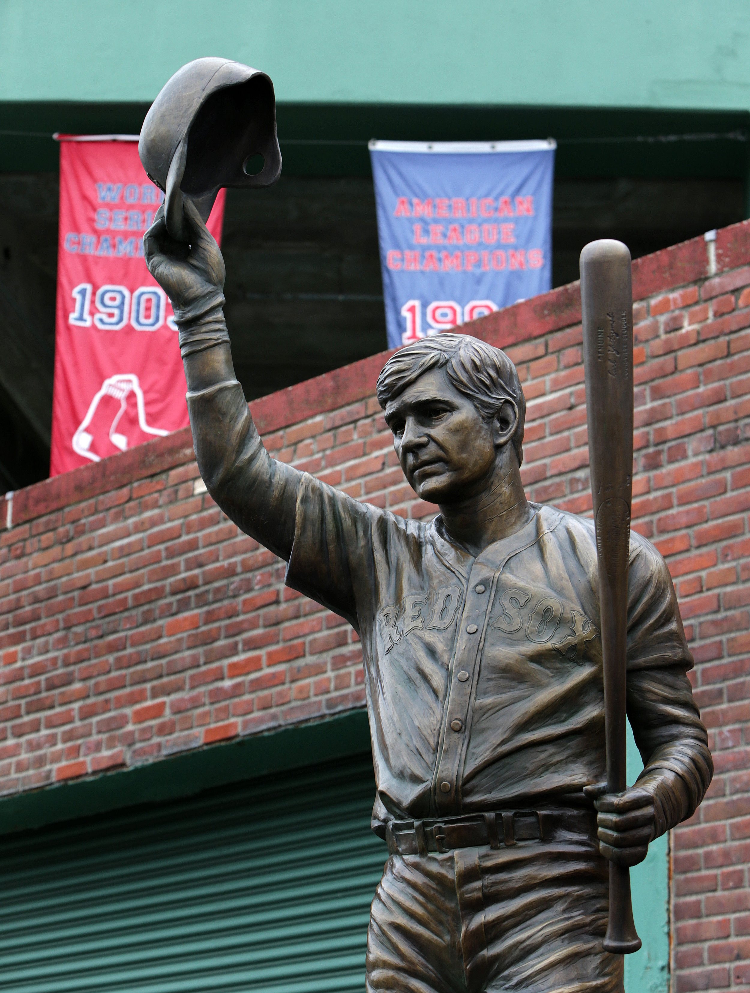 yaz.jpg