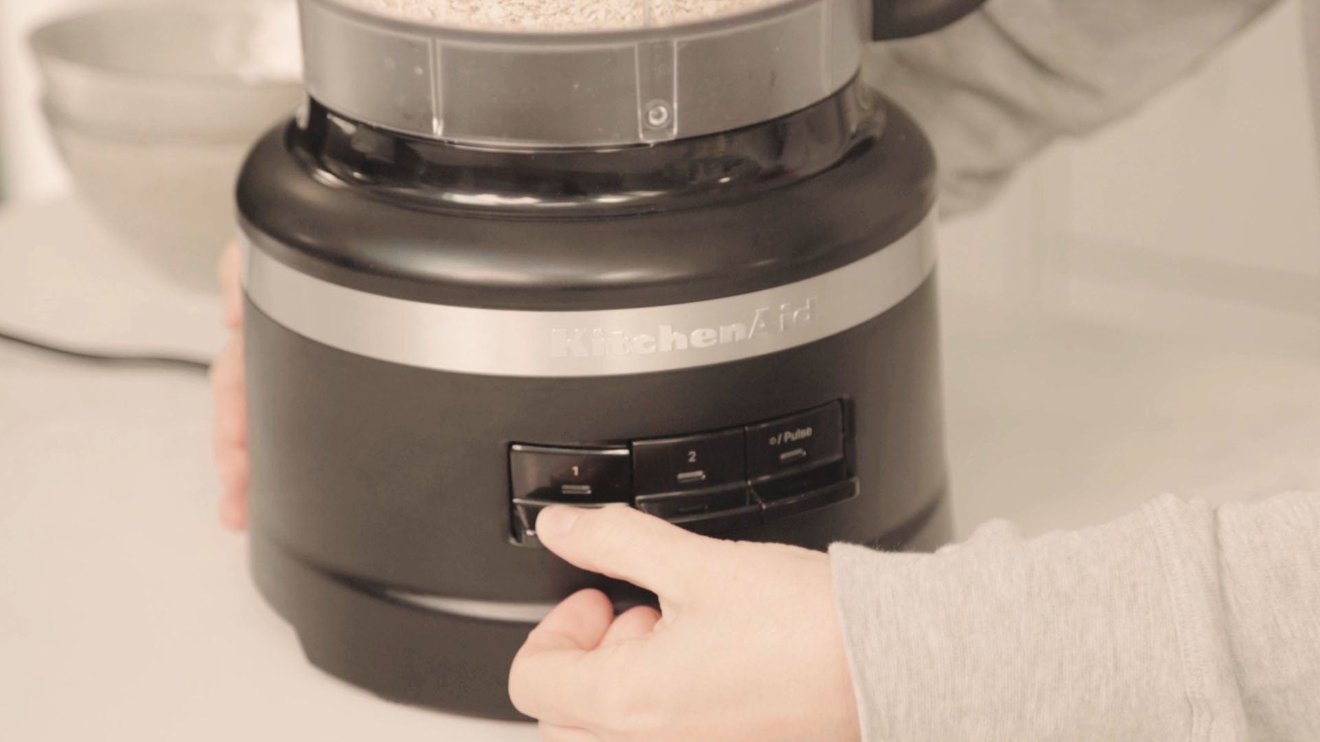 KitchenAid x chefsforfoodies
Promotional video celebrating the launch of their recipe boxes
