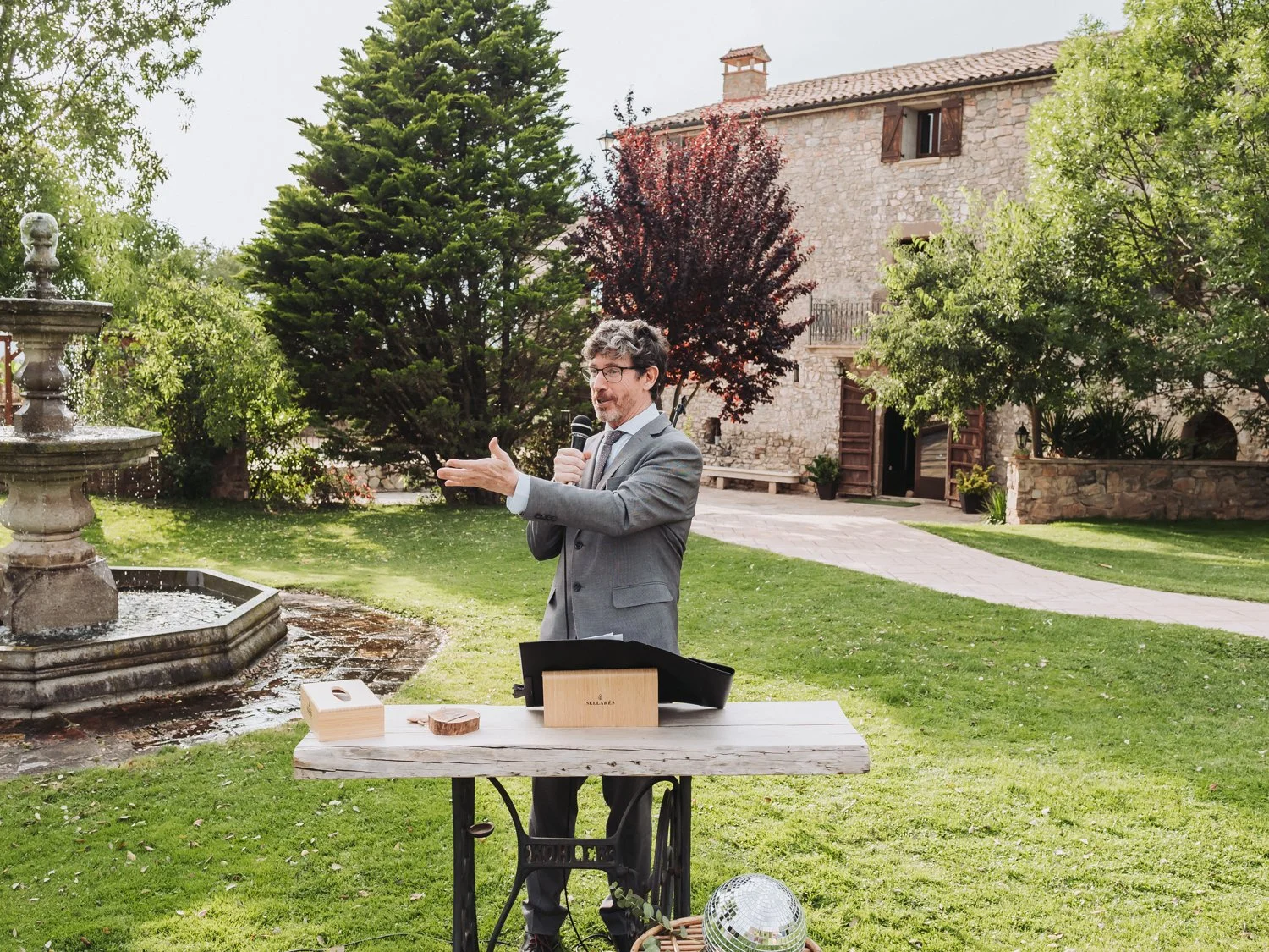 Barcelona Wedding Photographer-96.jpg