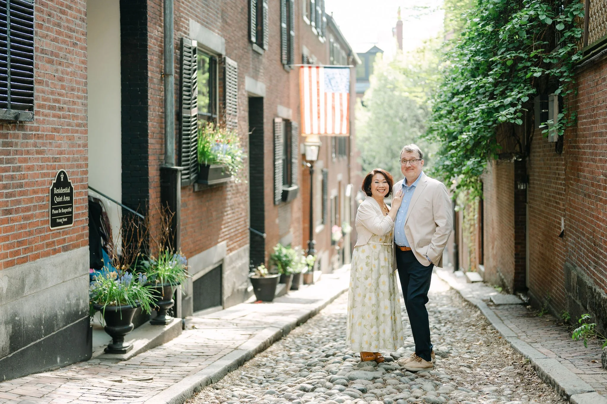 Nelly &amp; Dan’s Spring Engagement Session in Boston