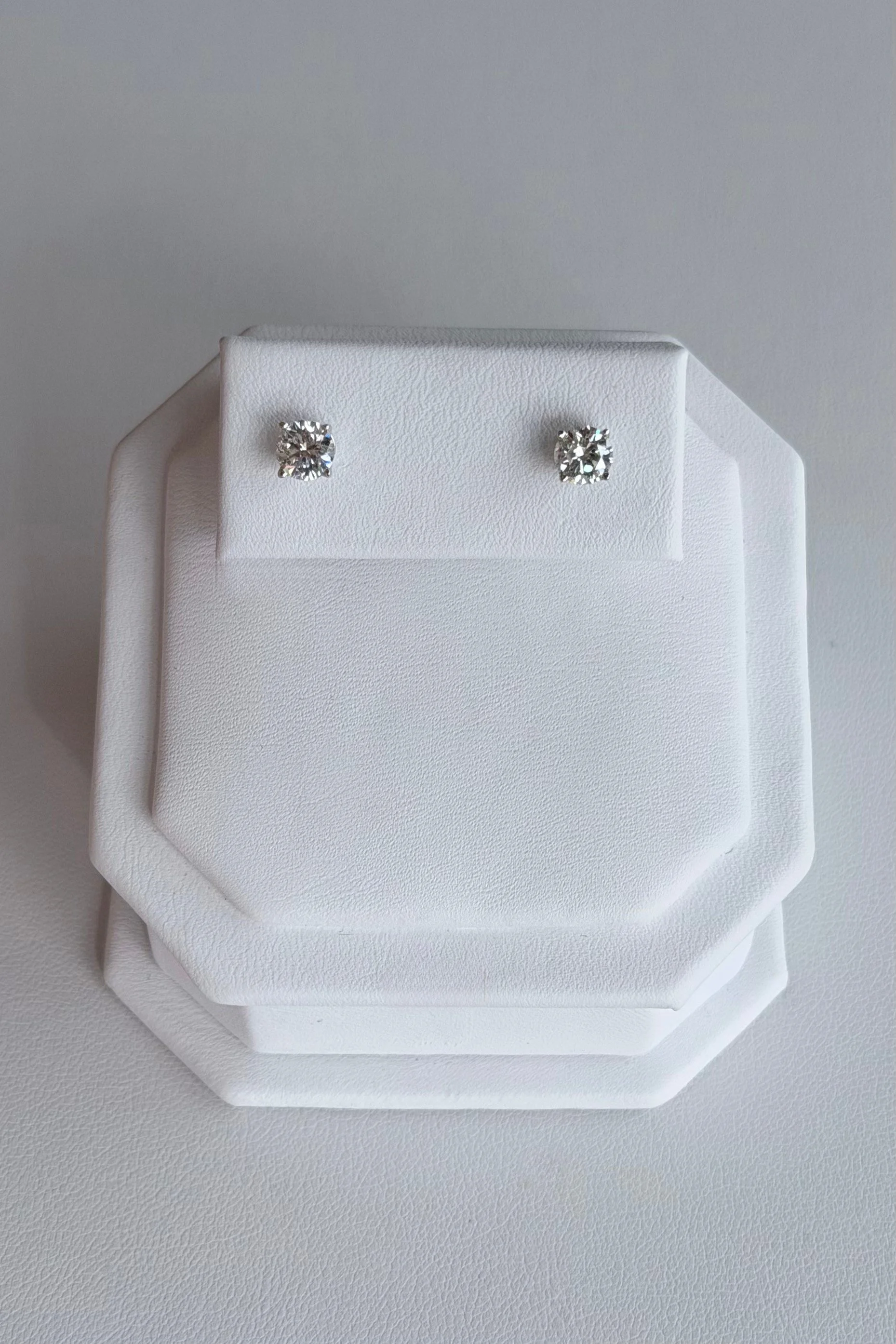 14K WHITE GOLD .95 CT FULL CUT ROUND BRILLIANT NATURAL DIAMOND STUD EARRINGS