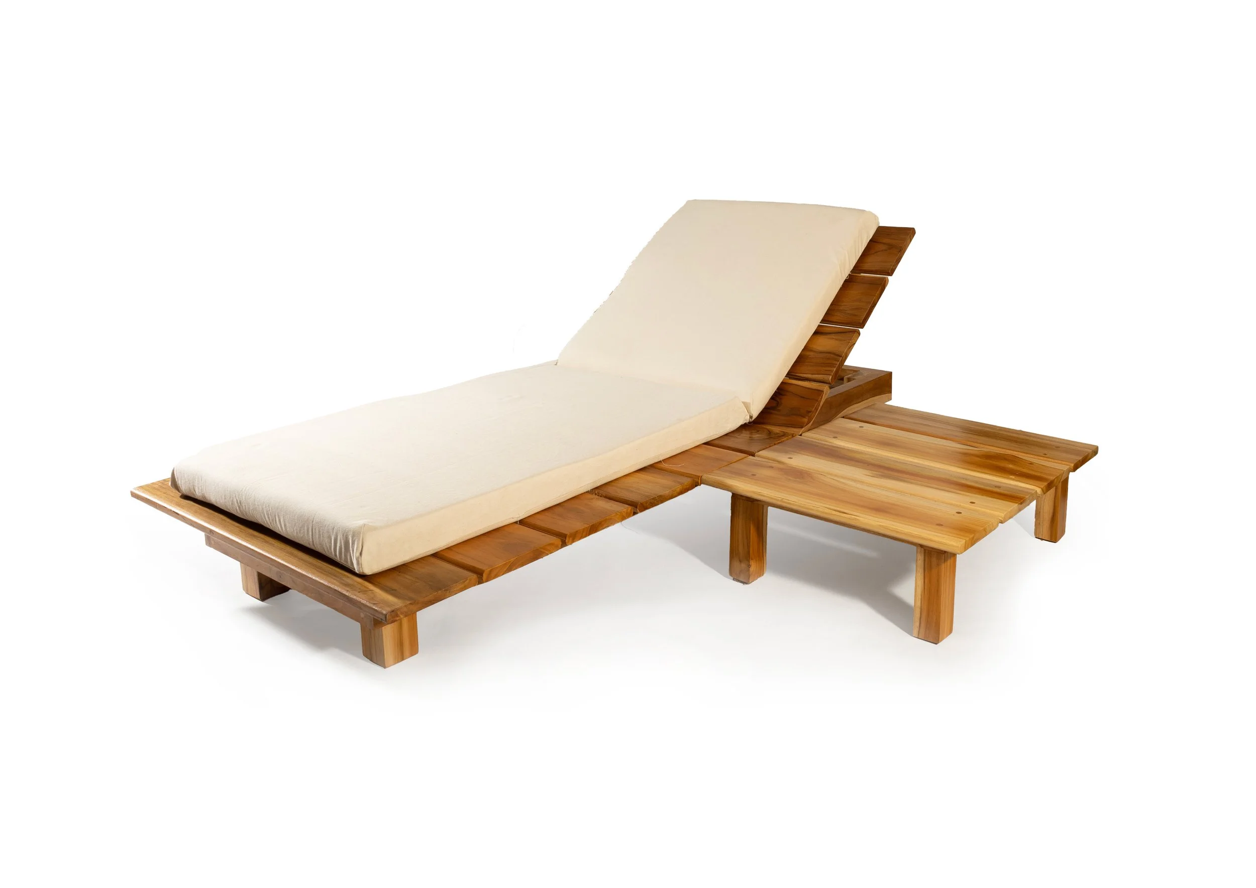 Kijua Sunbed