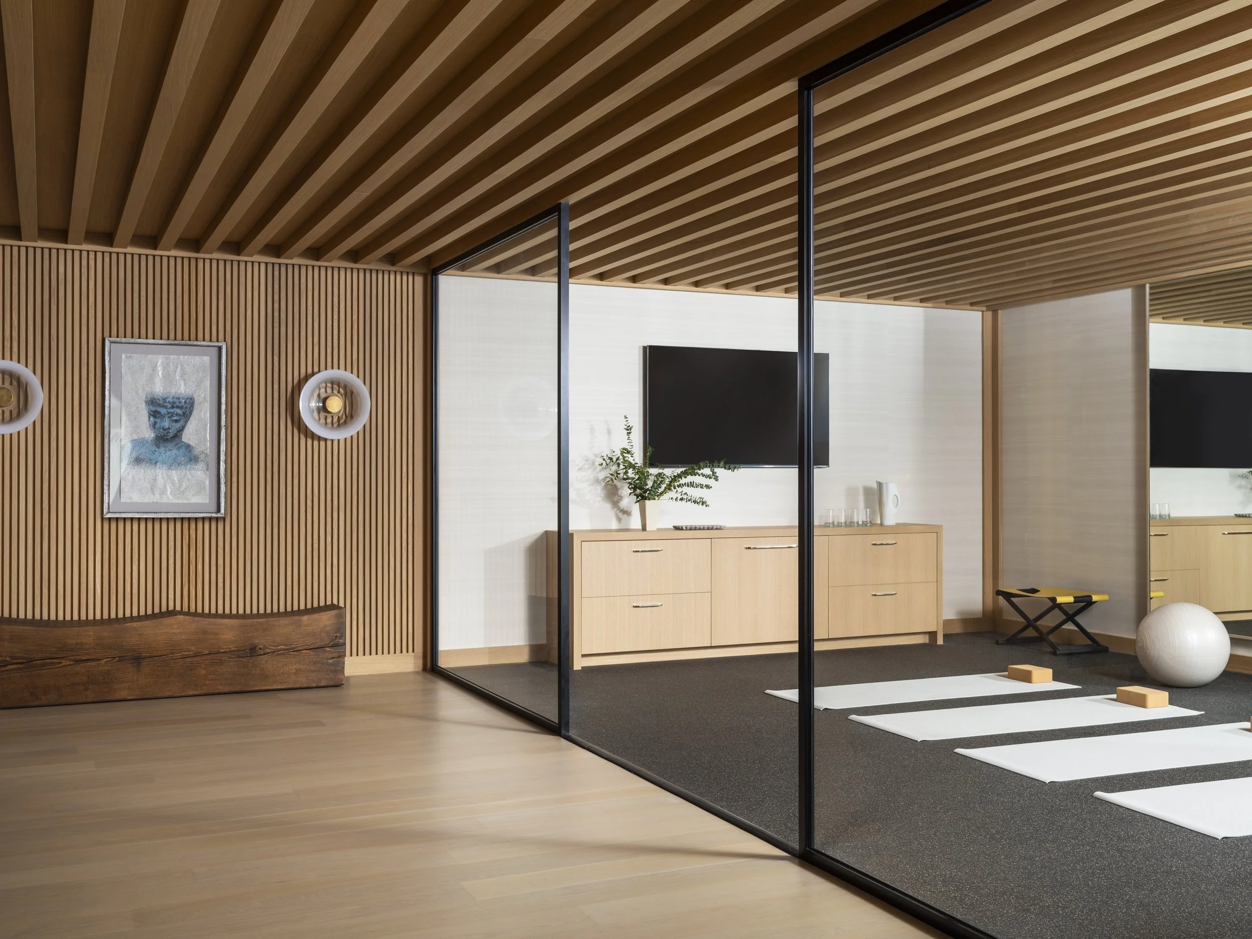 Bridgehampton_Highres-37.jpeg