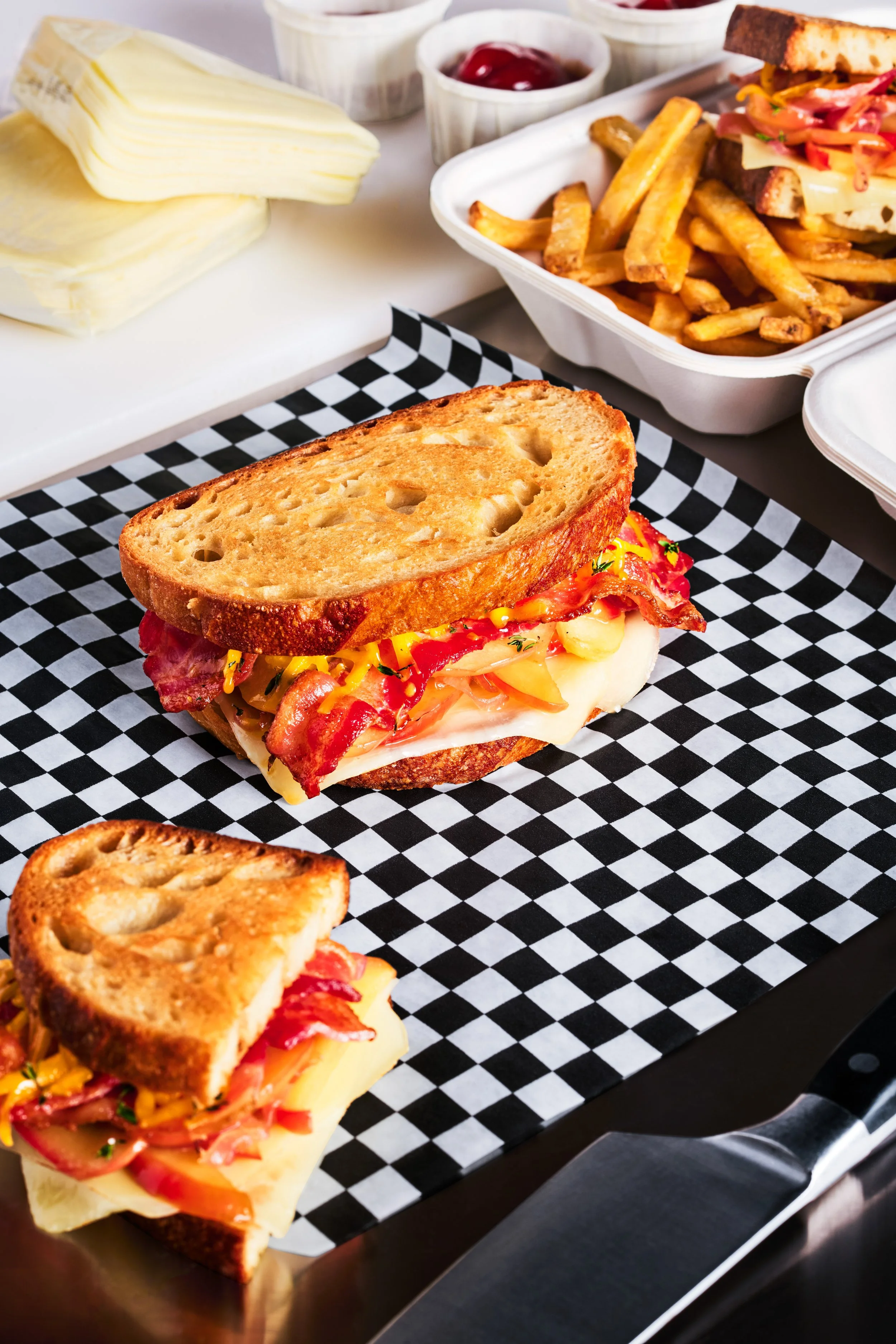 10 Caramelized Apple and Bacon Grilled Cheese_0457 copy.jpg
