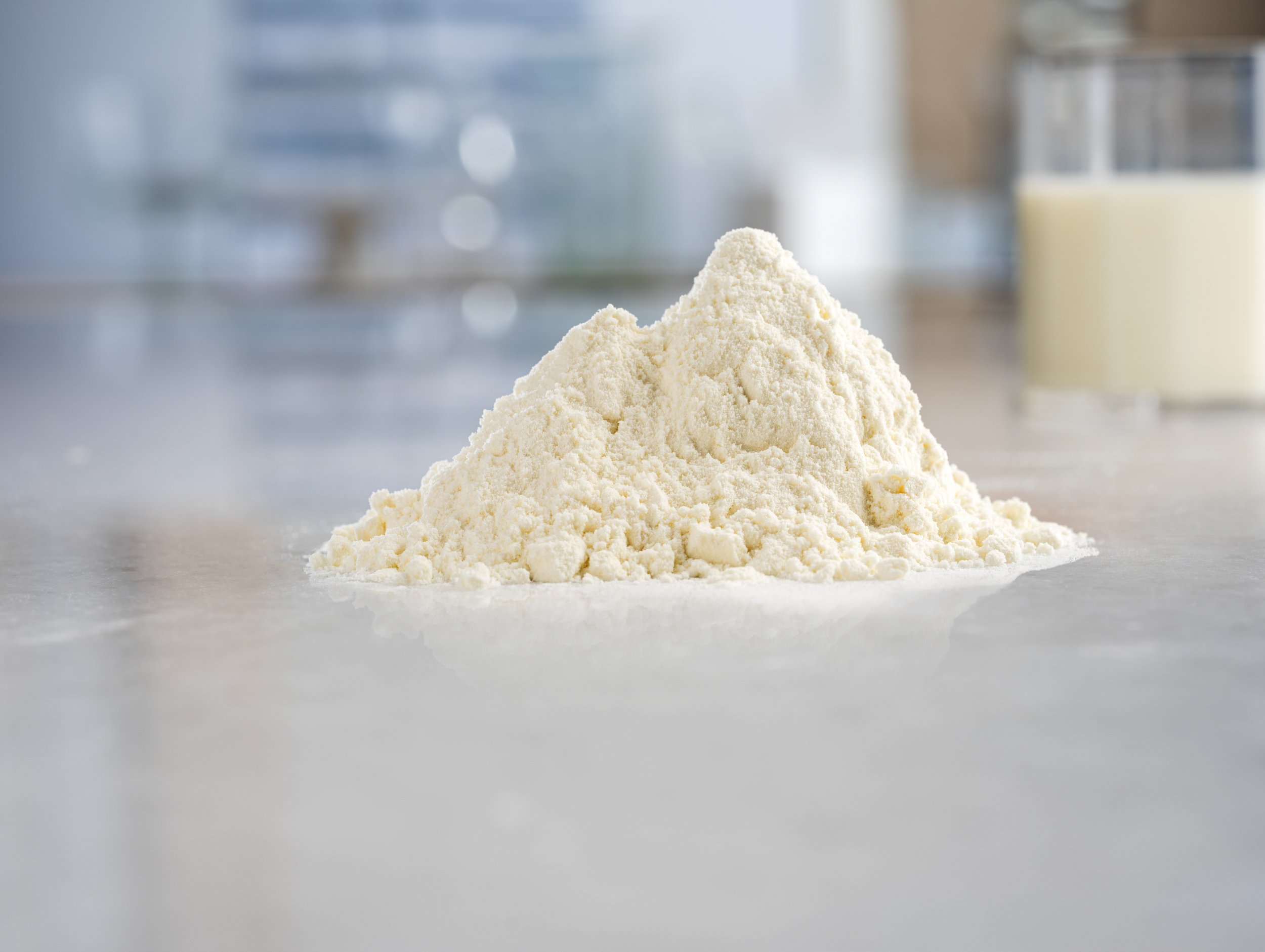 27 Milk Pro With Glass.jpg