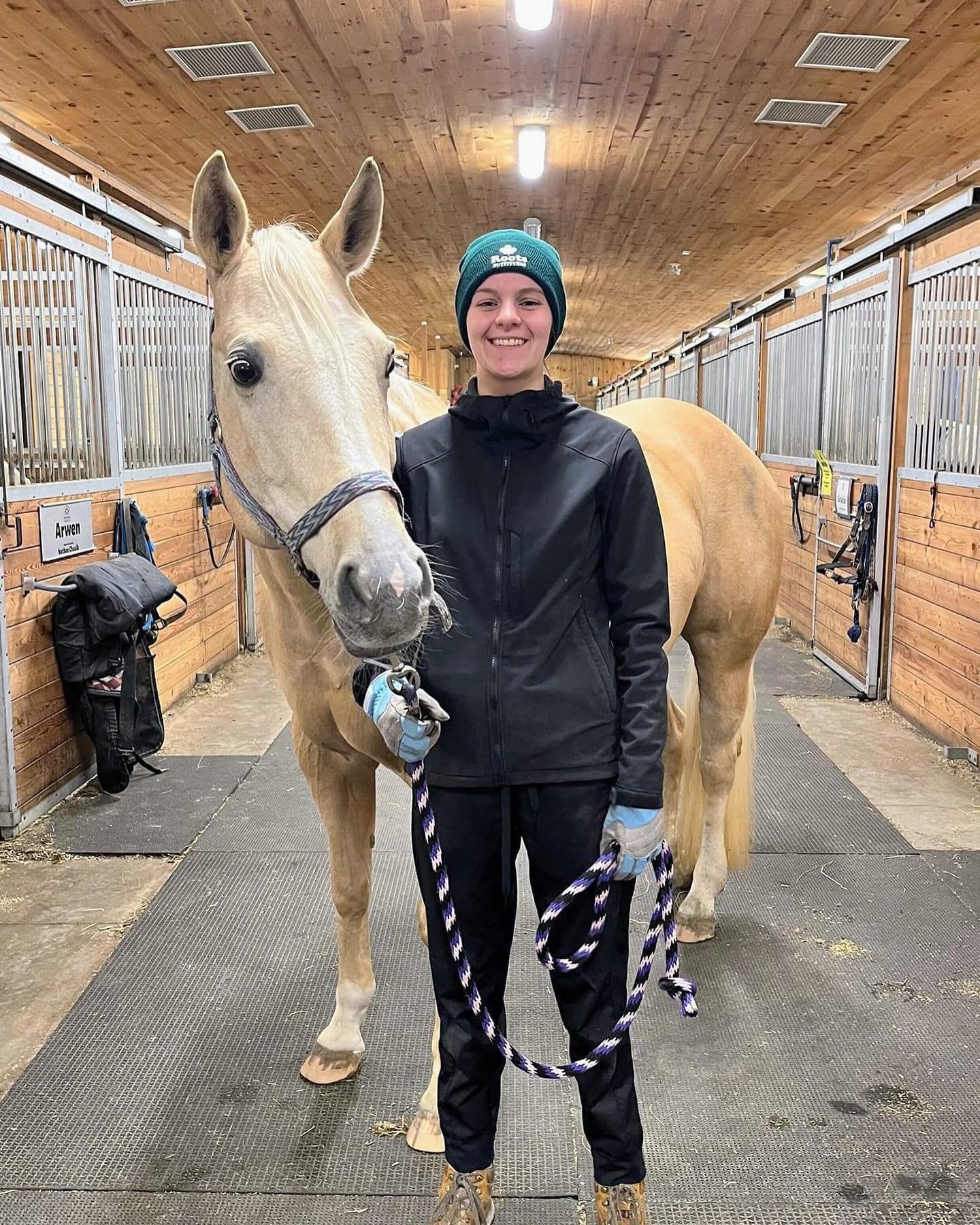 Congratulations Hannah Allan for being Barn Volunteer &amp; Emily How for being Program Volunteer of the Month (April 2024)!! 
👏⭐️🎊🎉
Hannah has been volunteering with Rainbow Riders in the barn since 2022! In 2023 she started side walking and now 