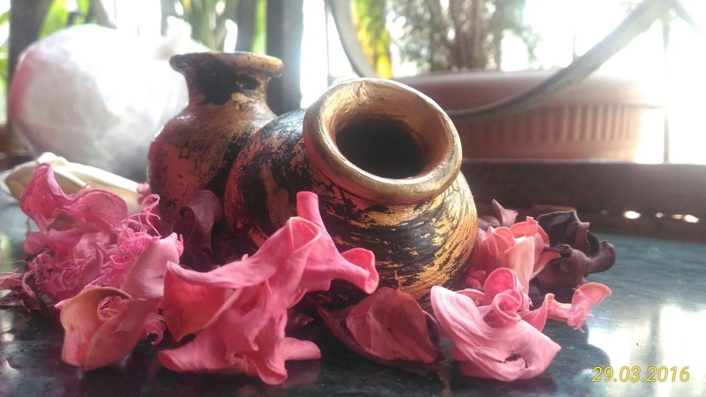 Pottery is a clear expression of true feelings

#homedecor #homedecoration #homedecorideas #homedecorating #homedecorlovers