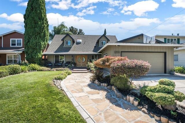 6111 Springer Way San Jose.
4 Bd | 2 Bth | 1,554 Sqft | 6,013 Sqft Lot.
Sale Price: $1,400,000