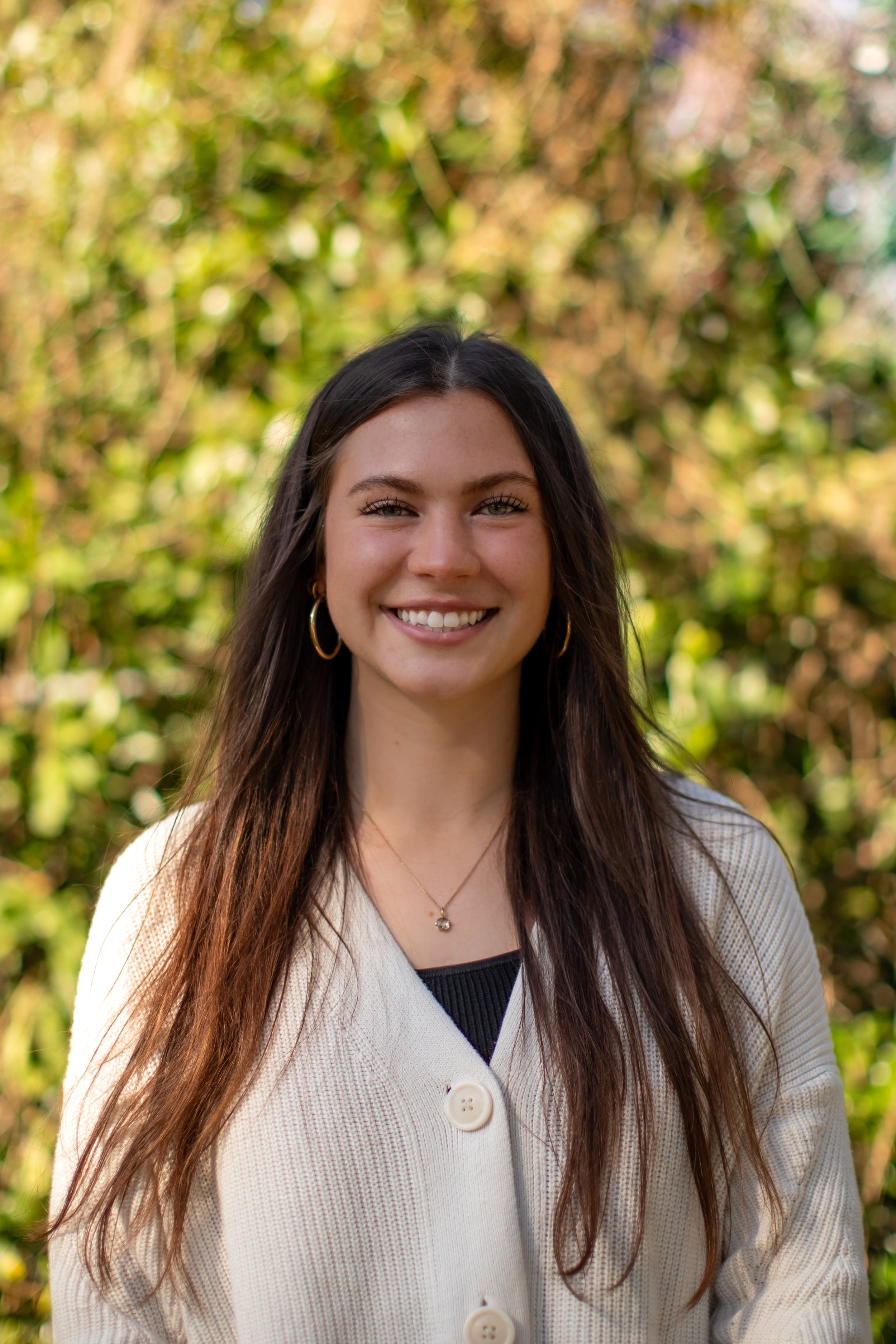 Generic gray user profile placeholder image with a person's head and shoulders silhouette.