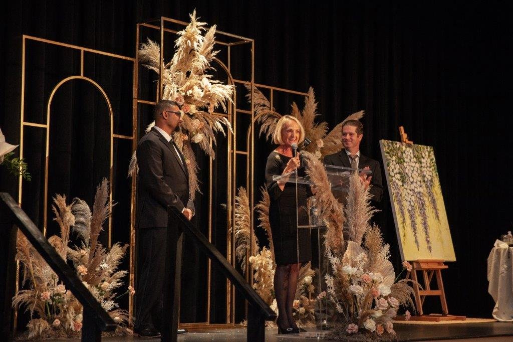 10.15.22 Door of Hope Gala Photos-139.jpg