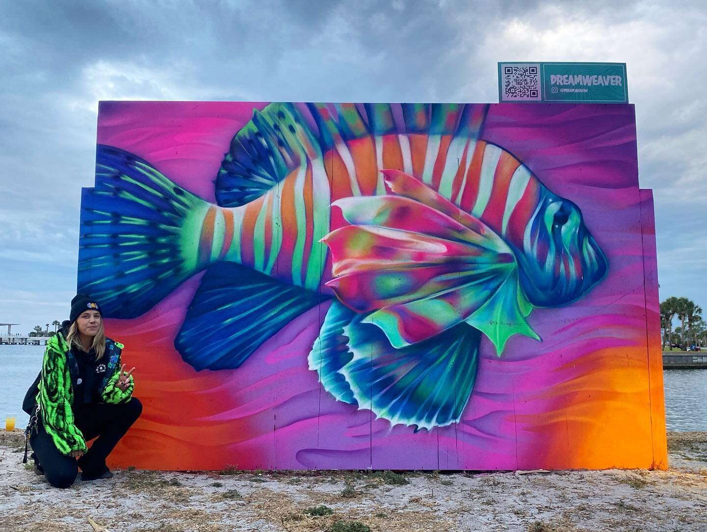 Here is my contribution to the art gallery at @reggaeriseup_florida 
great weekend w the RRU crew 
&bull;
big love to all the artists that came out i am honored to sling paint with you🤙🏽 and thanks @coolfauxhawkbro for holding us down all weekend🙏