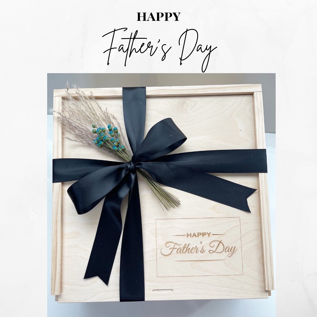 Gift Crates makes it fun &amp; easy to find unique, meaningful gifts for the man in your life.❤️

#fathersdaygifts #giftcrates #giftboxes #fathersday #curatedgifts #giftideas #fathersgift #coquitlam #burkemountain