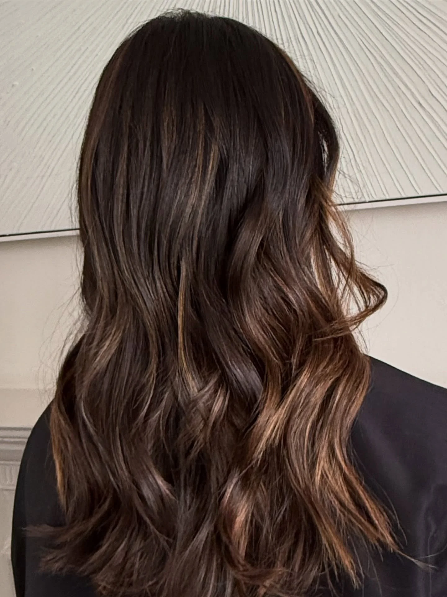 Which brunette balayage look has your heart? 🤎✨

1️⃣ Rich &amp; Radiant &ndash; deep chocolate base with a warm, glossy lift.
2️⃣ Caramel Glow &ndash; soft golden ribbons for that sun-kissed touch.
3️⃣ Soft Mocha &ndash; seamless melt of cool and wa