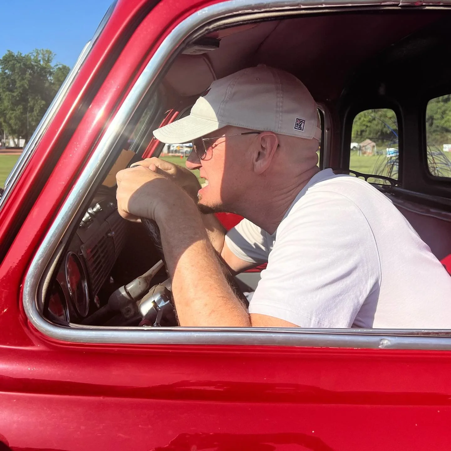 a little photo dump of the last bit of summer. the socials are now in their right place in my life, the background. what a summer it has been!