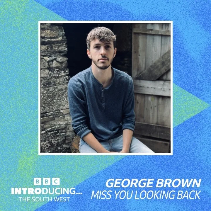 Tonight from 8pm &lsquo;Miss You Looking Back&rsquo; will be played on @bbcintroducing in the South West with @iamdanielpascoe 🎶 

Thank you so much for all the support!