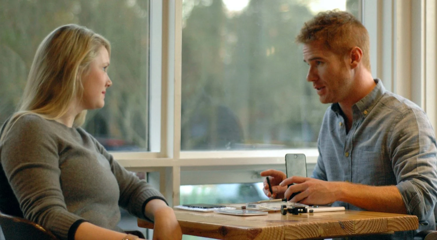 iPhoneIntact performs on-site iPhone screen replacement with an iPhone repair customer near me in Raleigh