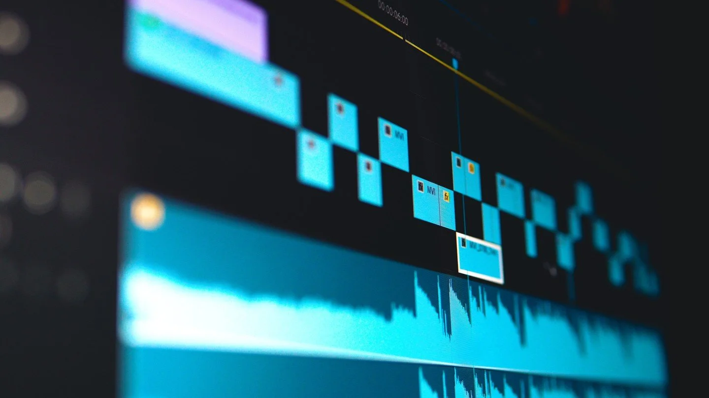 The magic behind your sweater tutorials doesn't just happen. Every lesson, every demo, every angle&mdash;I edit it all myself to make sure you get the clearest, most accurate content possible. 🎬✨
That's why I'm hands-on with every frame, every trans