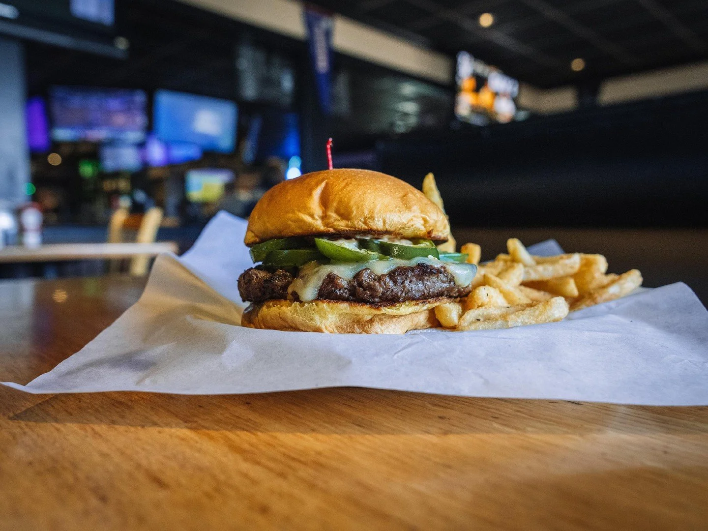 The 2025 Post Season Dodgers are on fire right now, but are they as good as our Flamin' Burger? Man we hope so!
Dodgers' first pitch from Chavez Ravine is 3:08, followed by Bengals/Steelers on TNF kicking off at 5:15, and the Kings take on the Waddl
