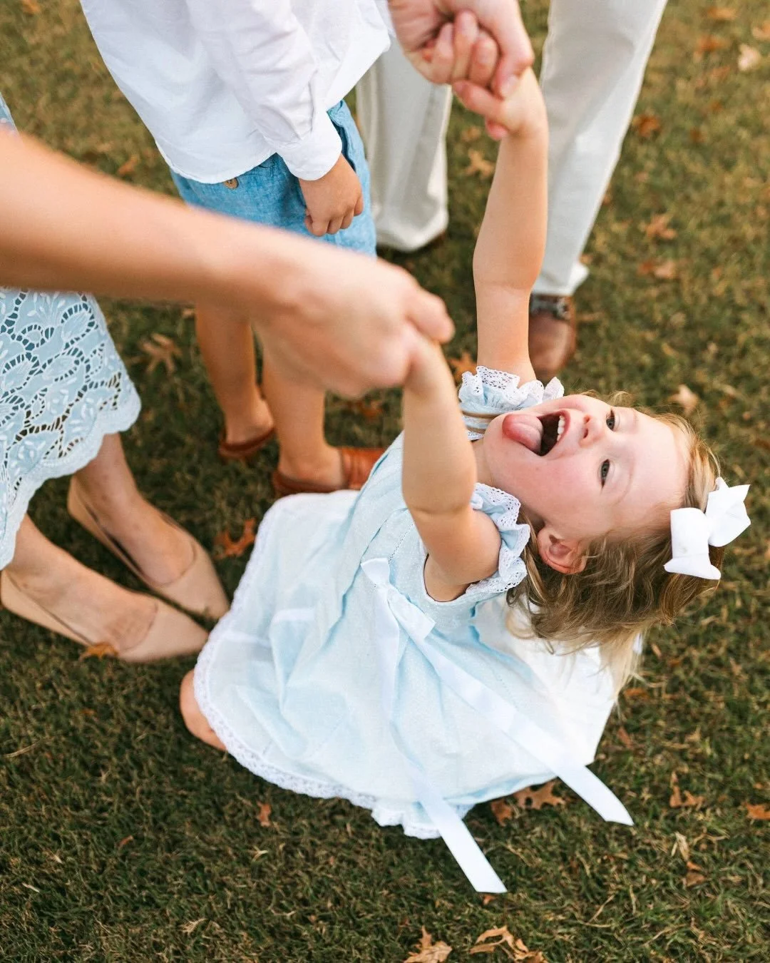 Session on a golf course? Of course! 😉 I love photographing your families in the places that are important to you - whether it&rsquo;s a bookshop, fave park, etc!