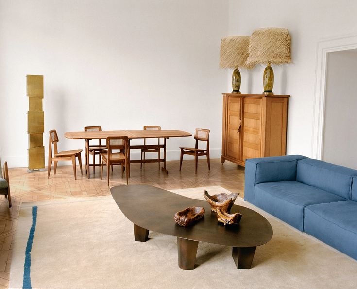 The 18th-Century Paris Apartment That Elegantly Blends Past and Future (Published 2019).jpeg