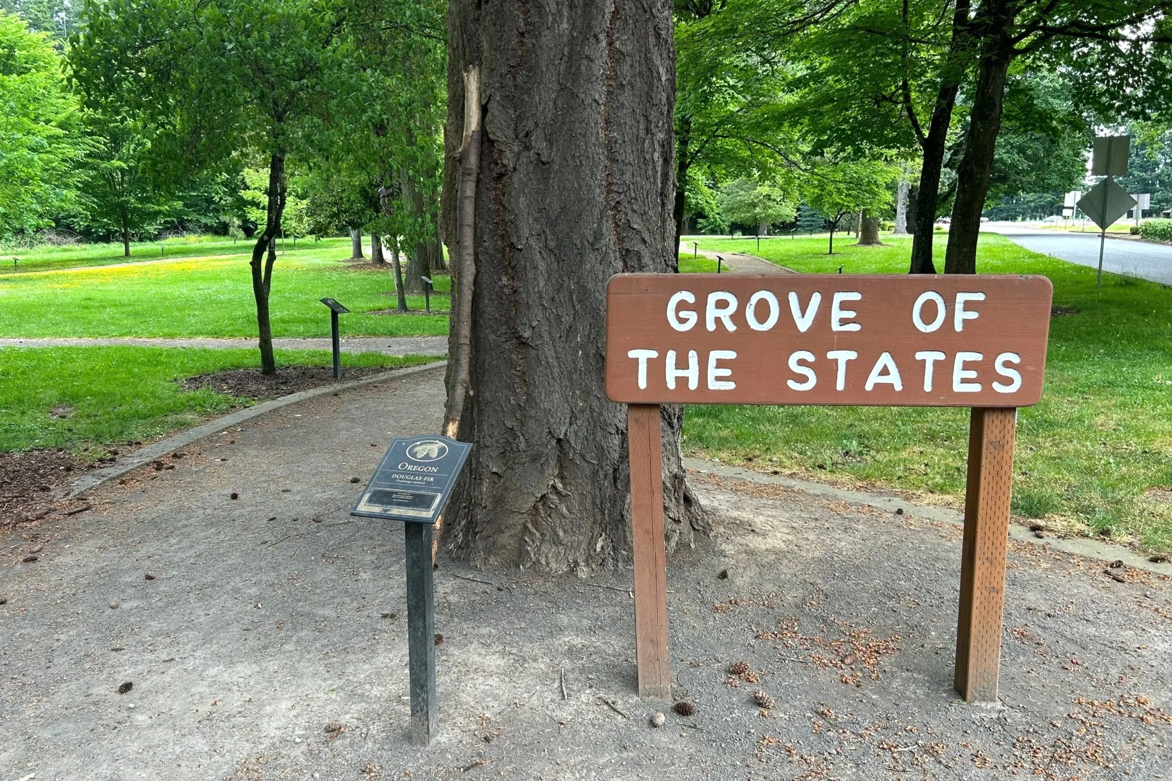 Sign for Grove of the States