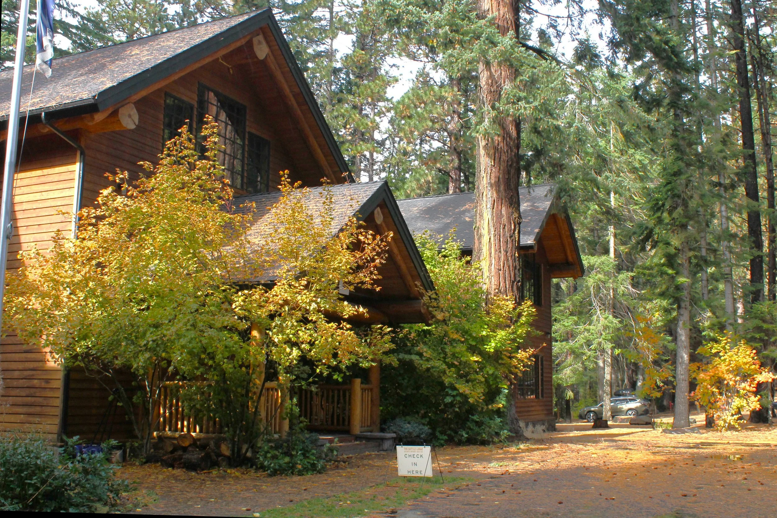 Suttle Lodge