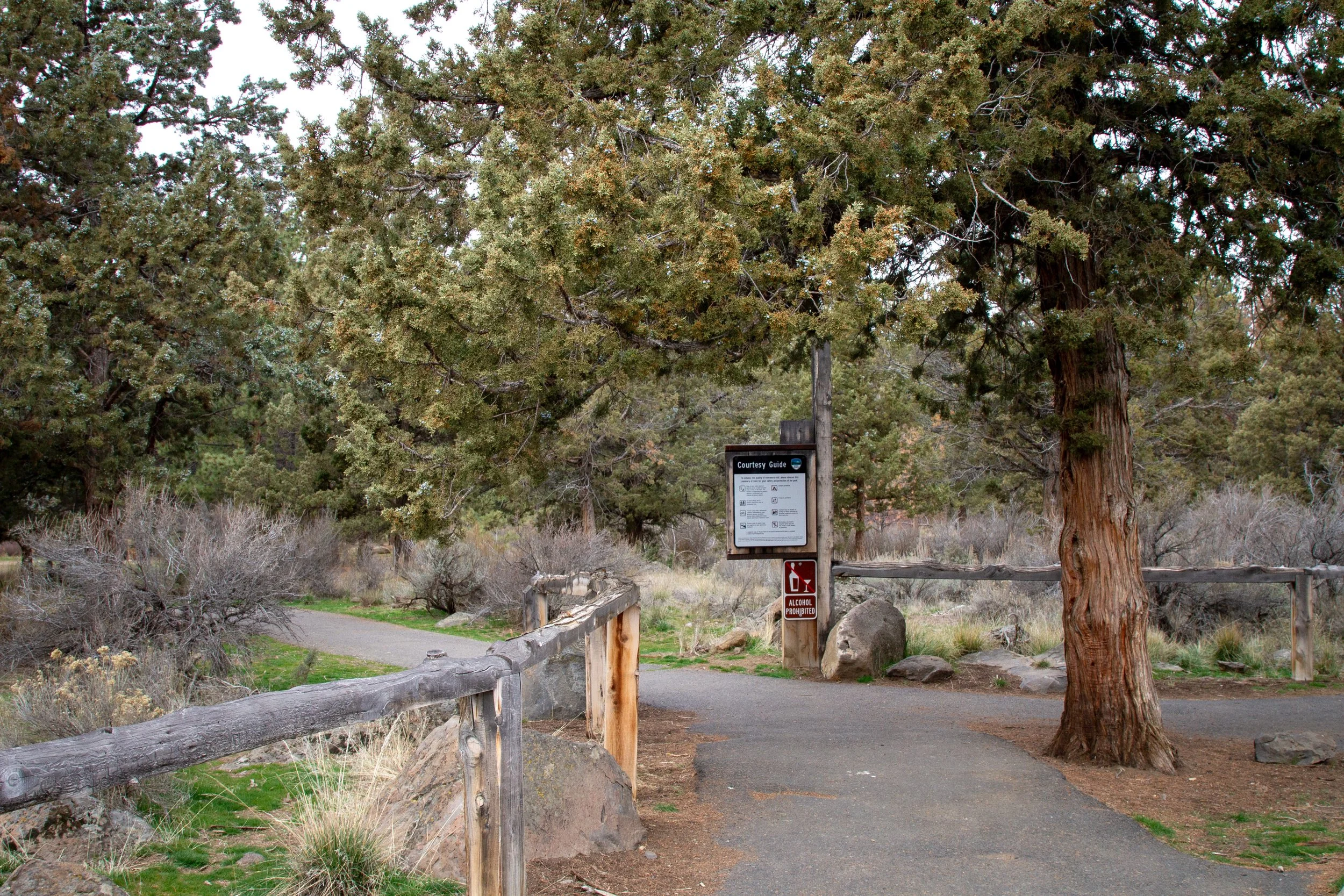 Deschutes River Trailhead in Tumalo State Park