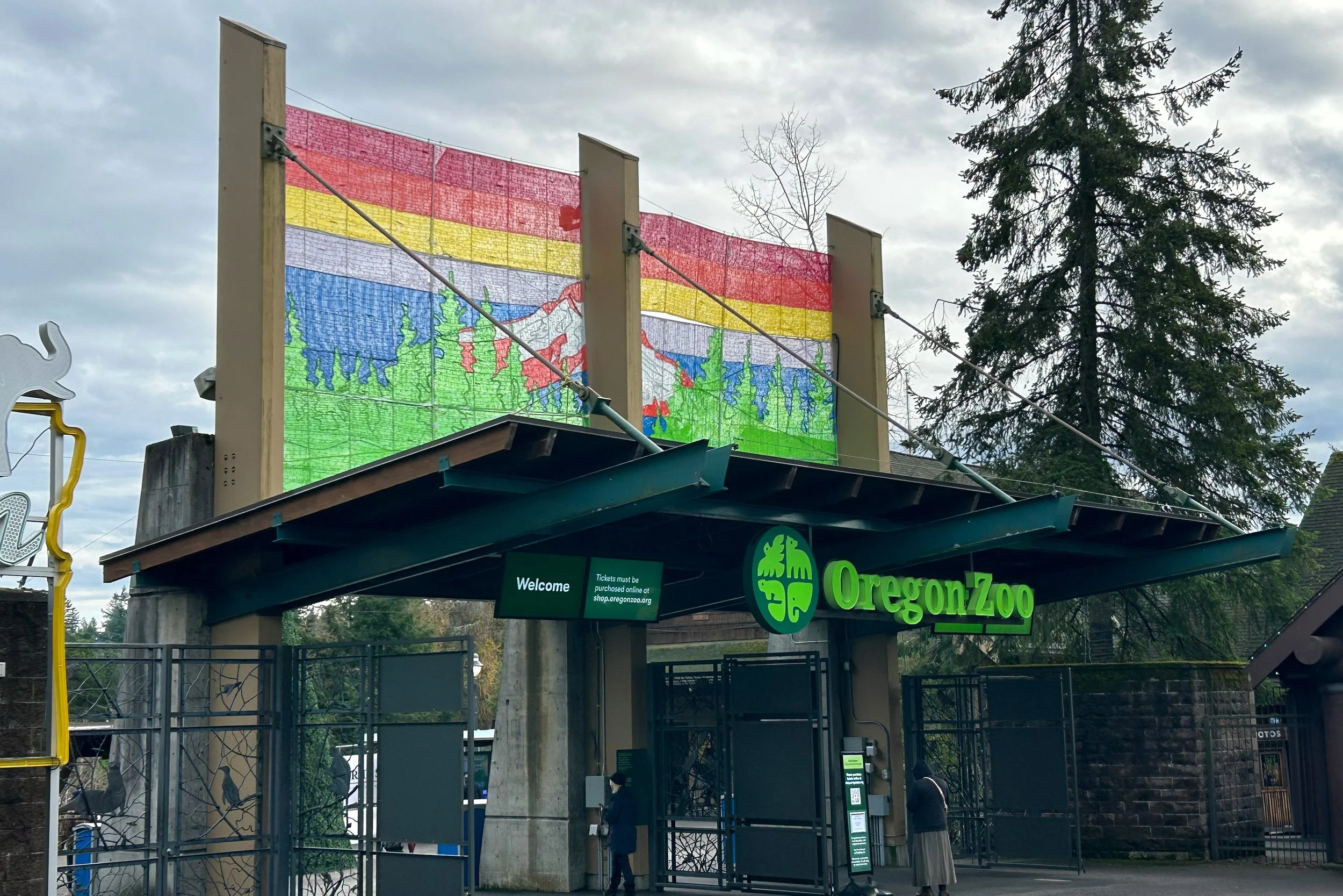 Oregon Zoo entrance