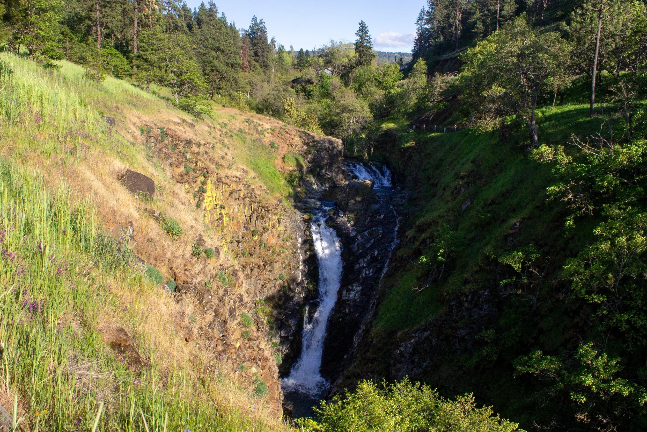 Mosier Creek Falls from viewpoint
