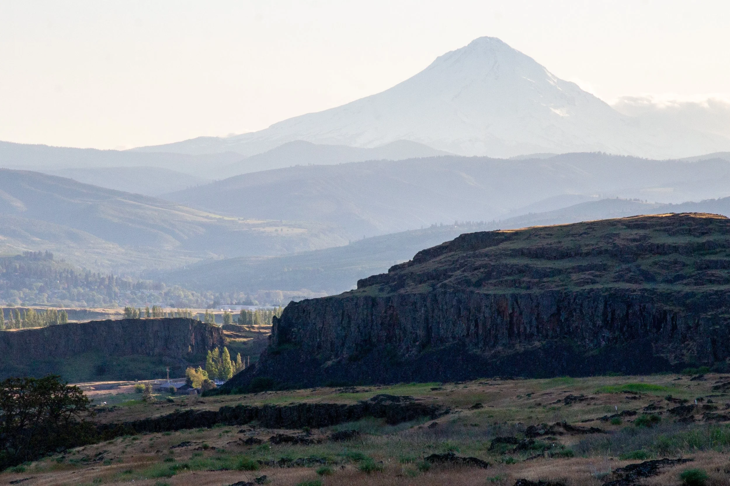 Mount Hood behind rimrock