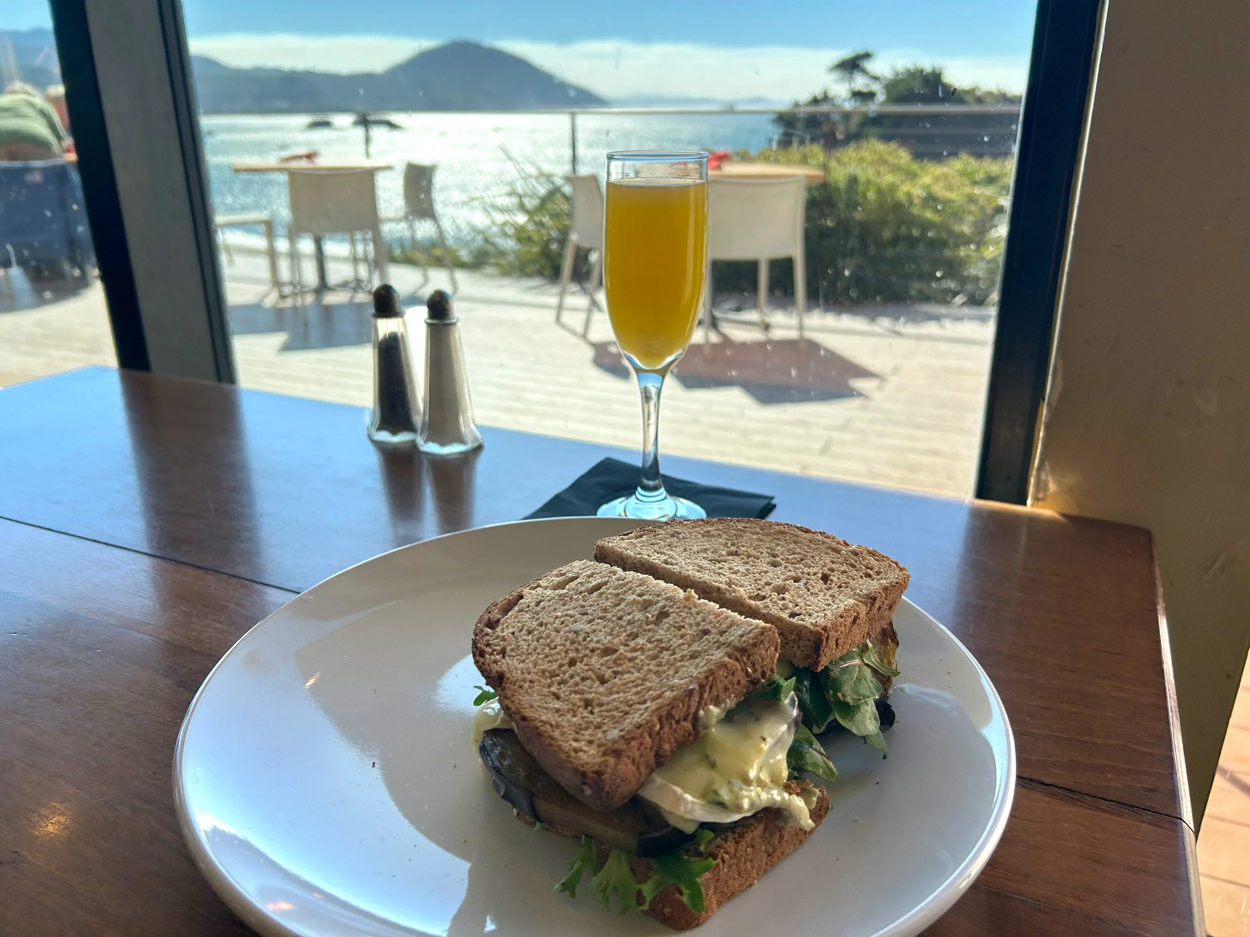 Sandwich and mimosa at Redfish