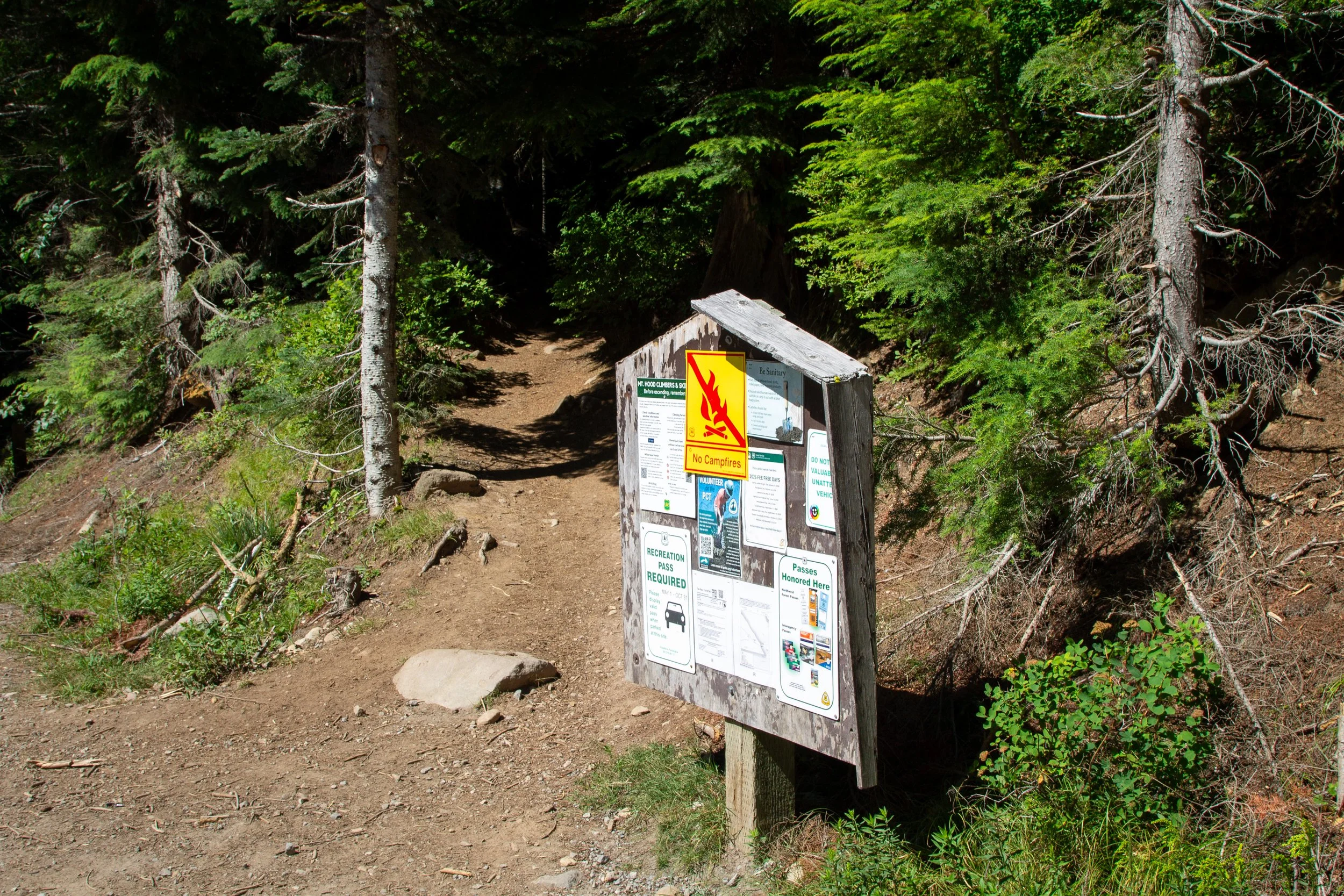 Sign at Top Spur Trailhead
