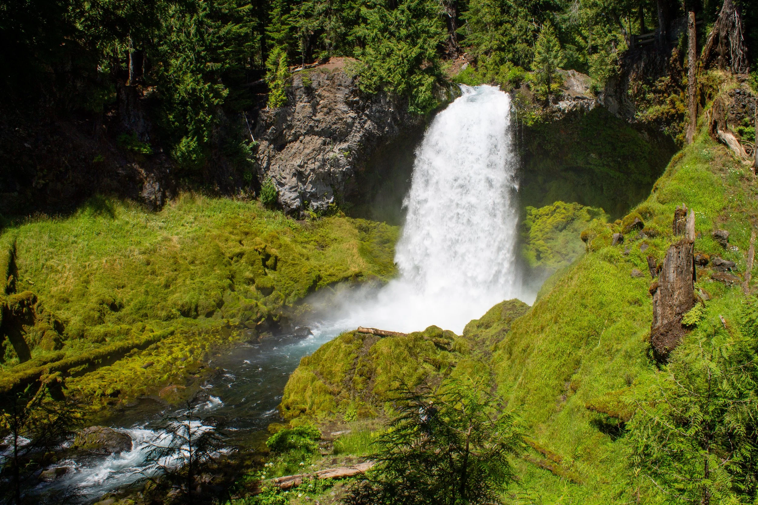 Sahalie Falls