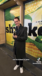 v12044gd0000cg8e6q3c77ubopojd89g_MP4_AdobeExpress.gif