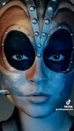 v12044gd0000cbqjkibc77ub90v0ra40_MP4_AdobeExpress.gif