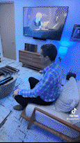 v12044gd0000ce3tb3bc77udj1nsmspg_MP4_AdobeExpress.gif