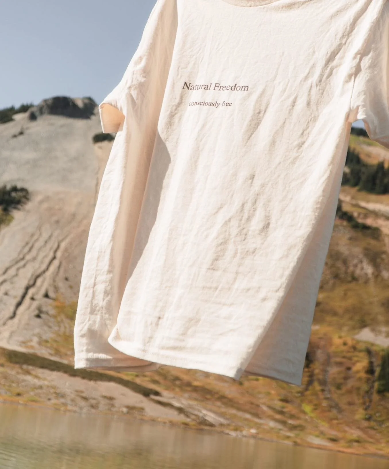 Almost t-shirt weather 🪐

Photo @liliamiki @aamythompson 

#naturalfreedom #whistlerbc #takeahike