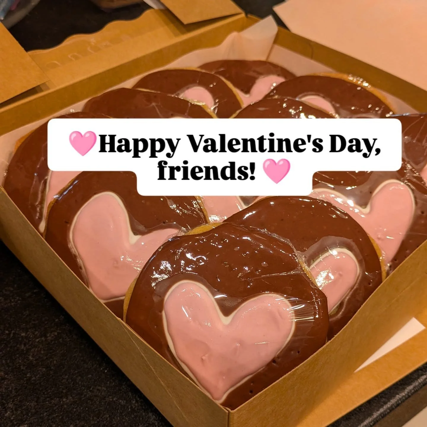 These black&amp;white cookies with a heart were an experiment, but they totally delivered.  I hope your day was a sweet one! 

#cookiedelivery