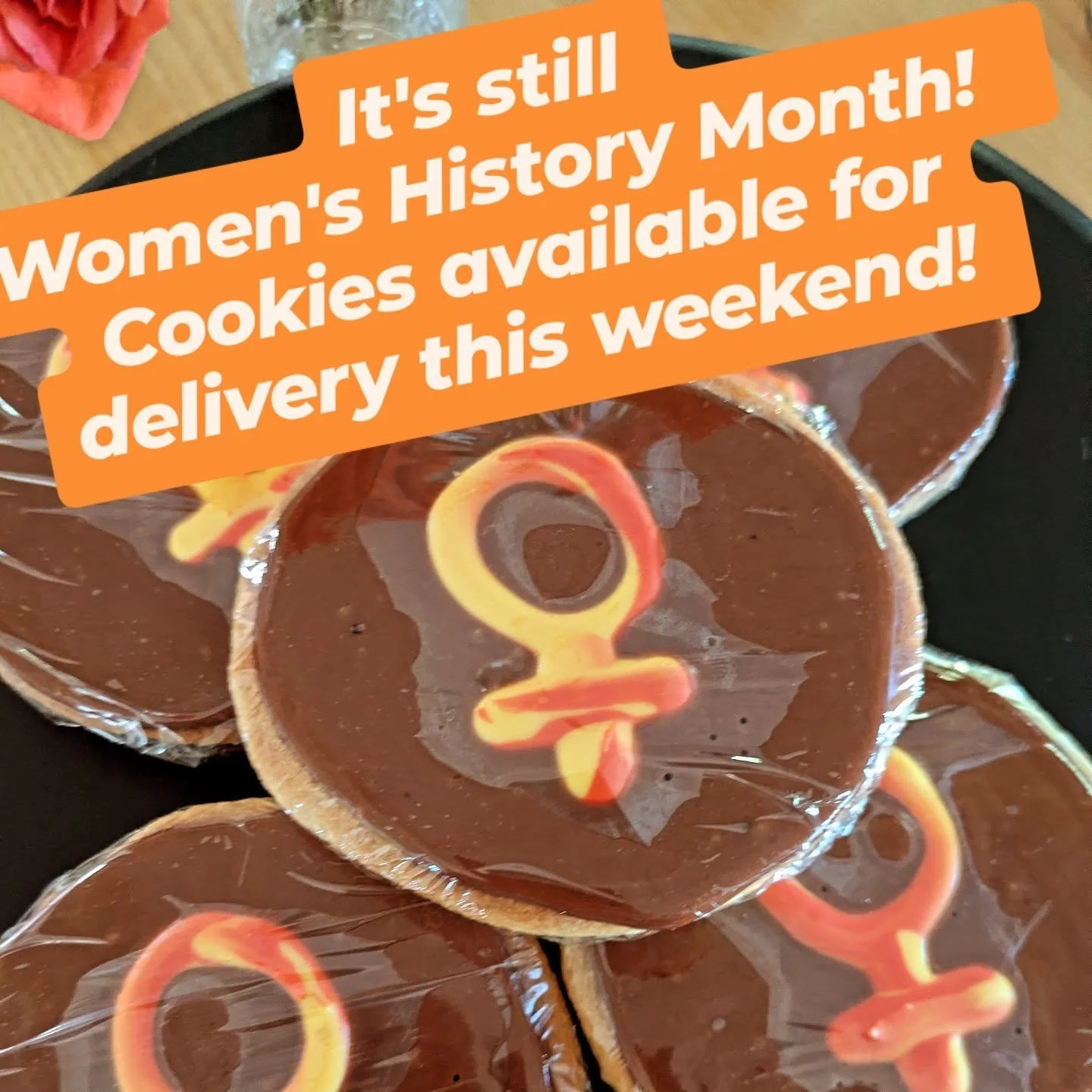 Chocolate icing, vanilla base, fiery female symbol
#cookiesfordelivery #losaltos #mountainviewcalifornia #sunnyvalecalifornia #welcomespring