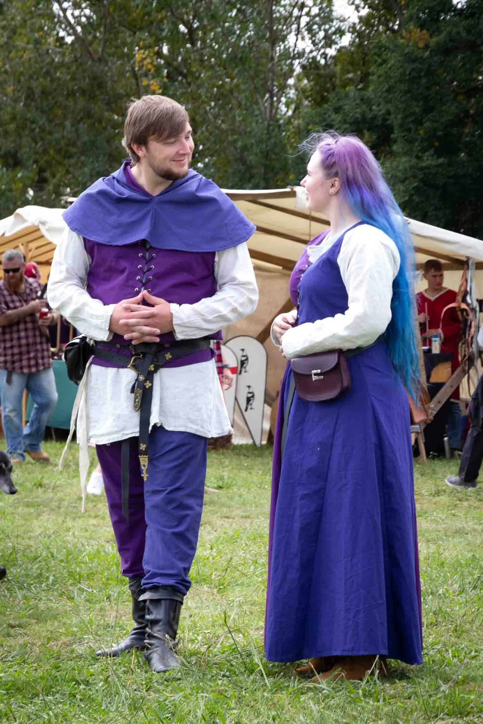 medieval-faire-people.JPG